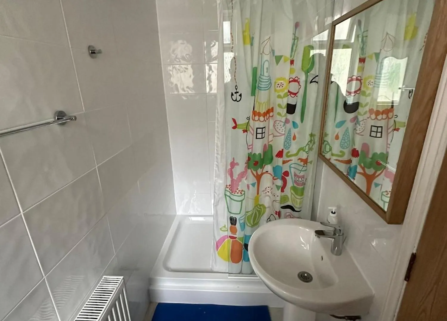 Homestay 3 Luxury En-Suite Bedrooms Cardiff