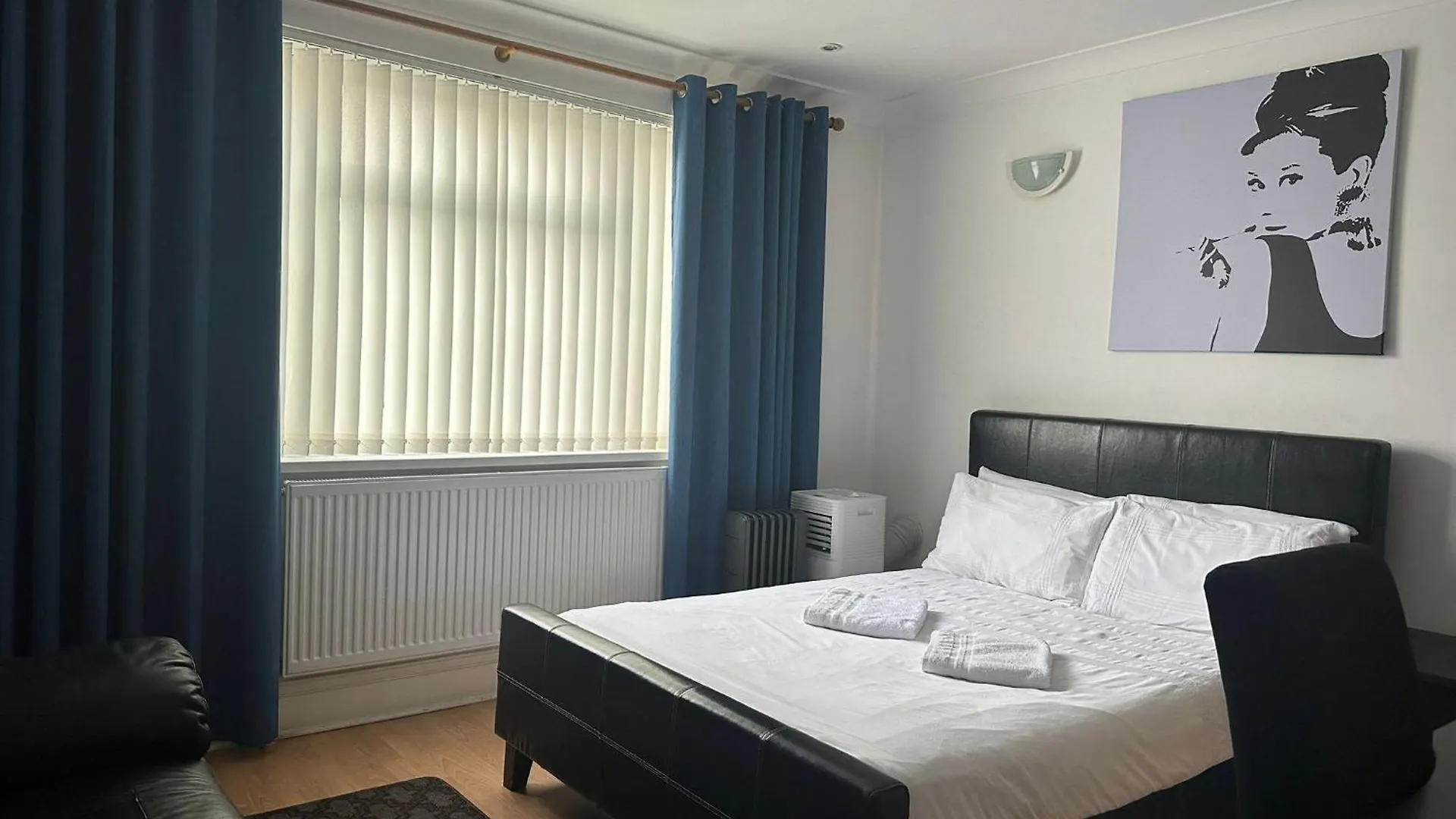 Homestay 3 Luxury En-Suite Bedrooms Cardiff